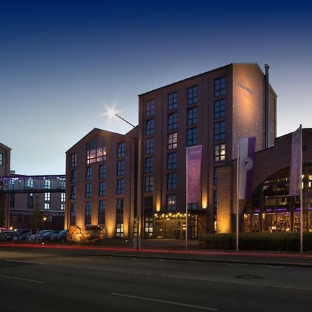 Altes Stahlwerk Business & Lifestyle Hotel Neumünster Exterior foto